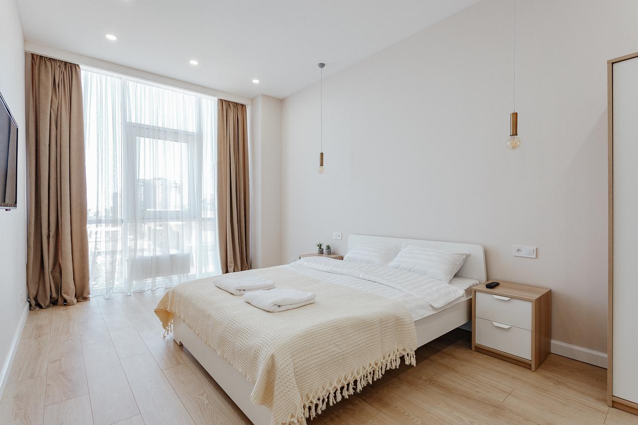Skycity Apartments Одеса Екстер'єр фото