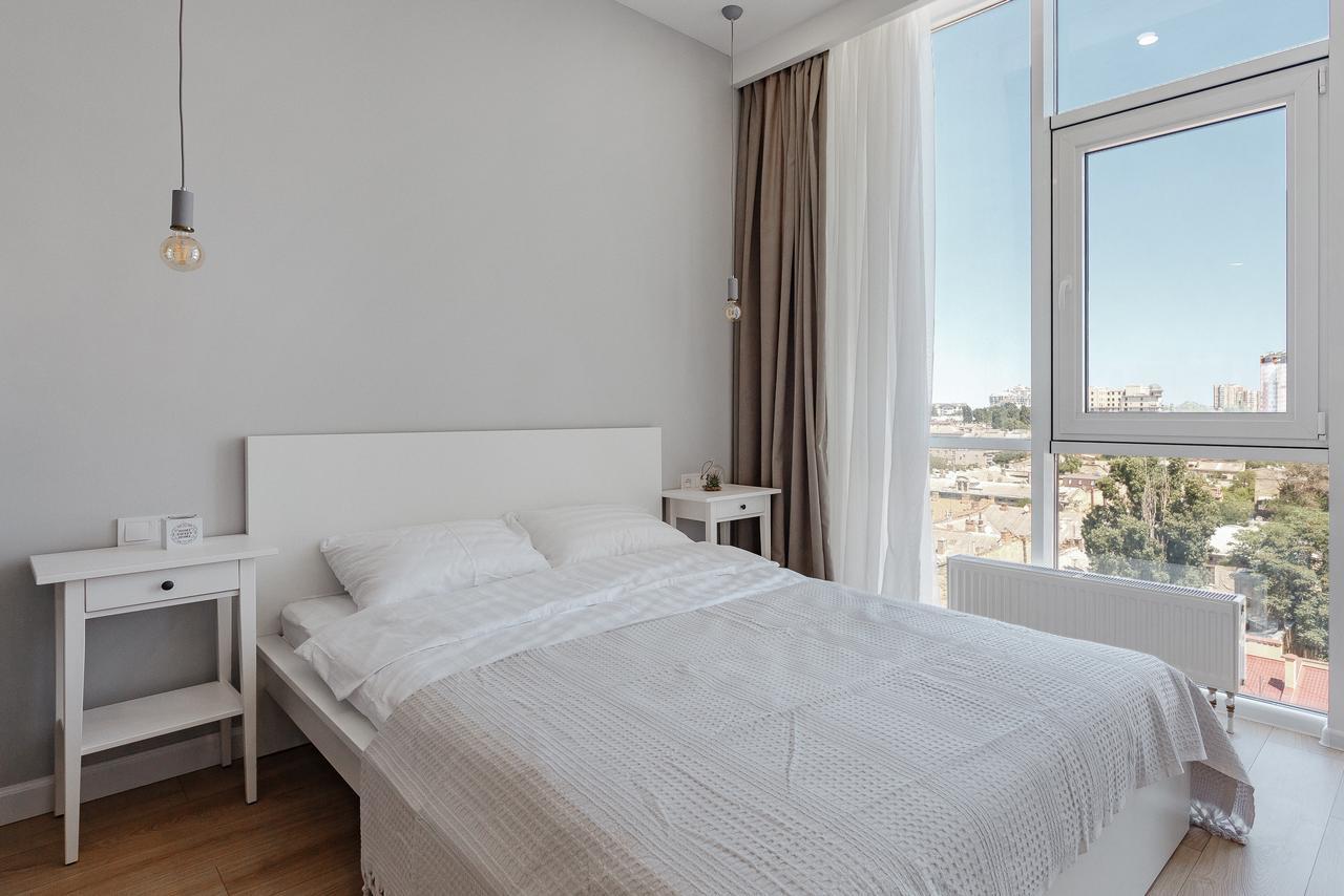 Skycity Apartments Одеса Екстер'єр фото